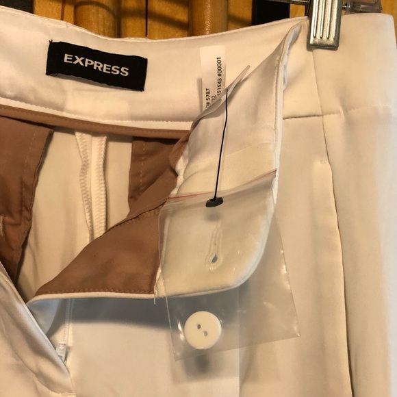 NWOT Express Women’s White High Rise Ankle Pants in Size 0 R - Picture 5 of 7